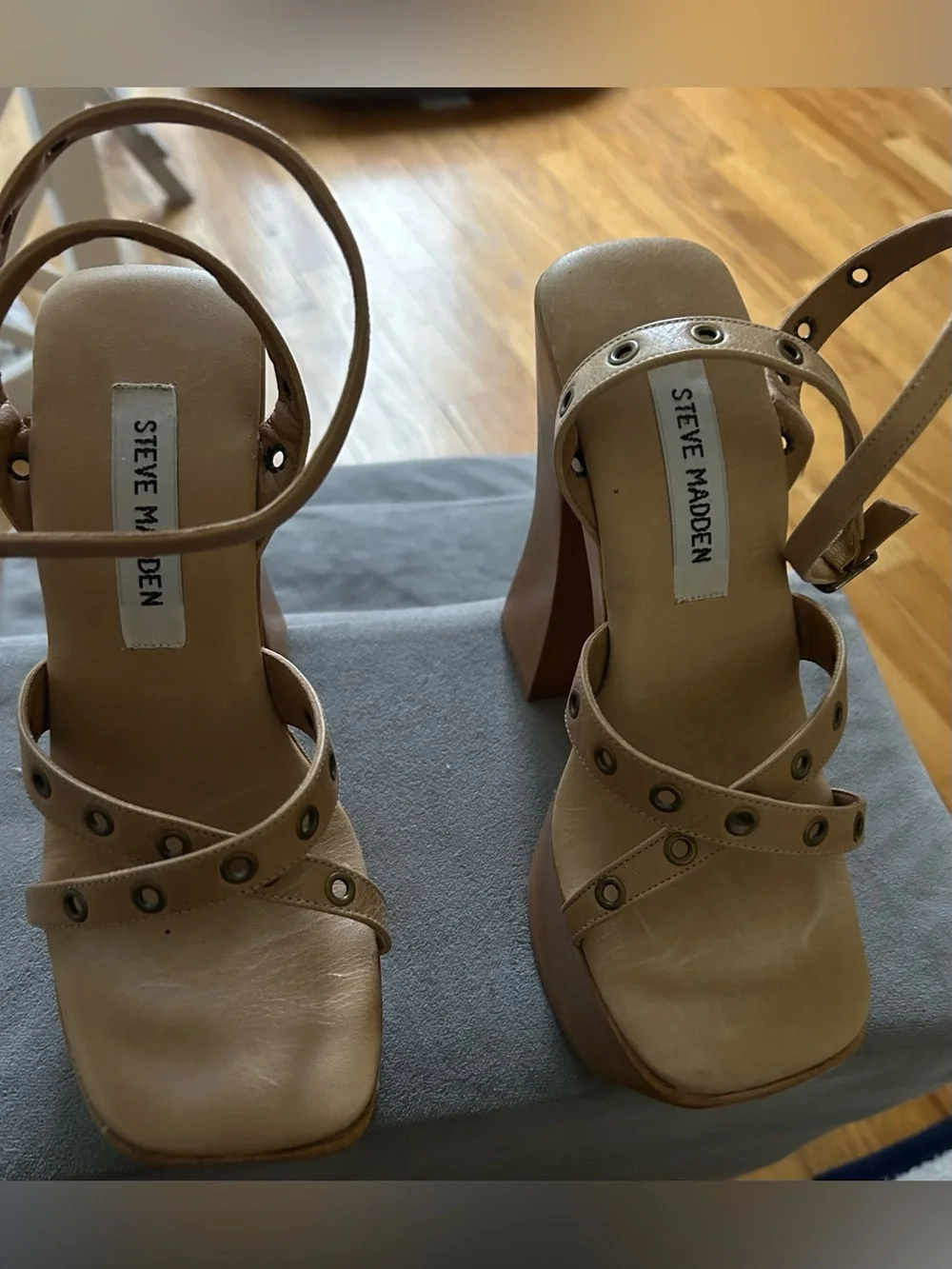 Steve Madden steve madden